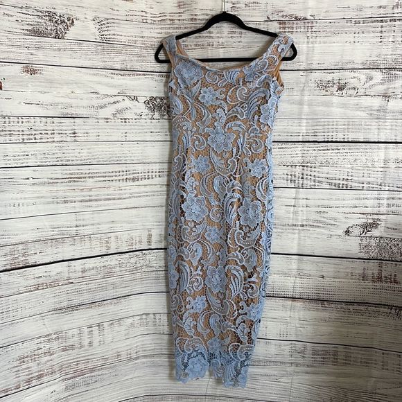 boohoo lace cold shoulder dress - Picture 5 of 11